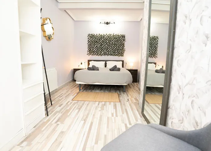 Ezcurdia Apartment *