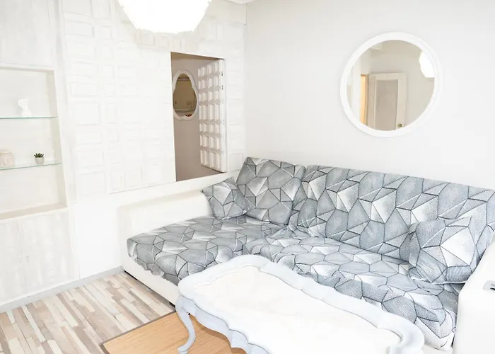 Ezcurdia Apartment *